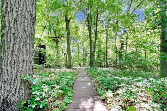 44 Tryon Farm Lane, Michigan City, IN 46360