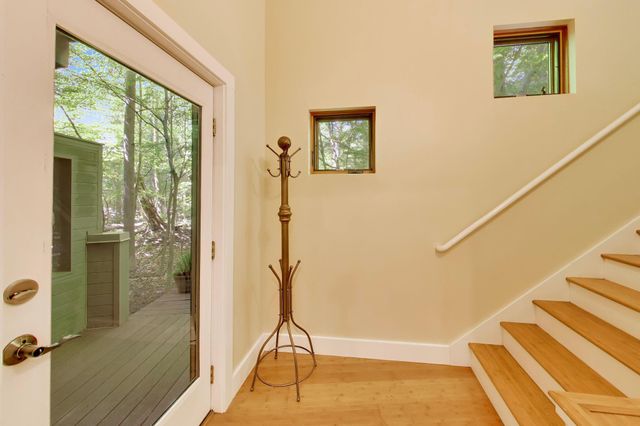 44 Tryon Farm Lane, Michigan City, IN 46360