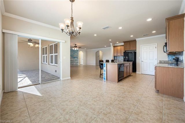 3055 Apple Blossom DR, Alva, FL 33920