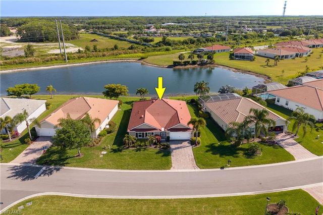 3055 Apple Blossom DR, Alva, FL 33920