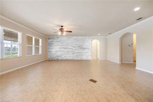 3055 Apple Blossom DR, Alva, FL 33920