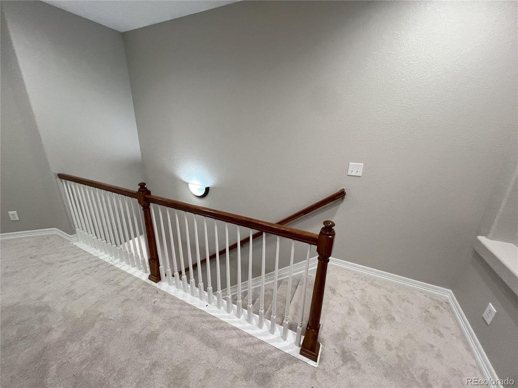 Image 20 of property listing at 9256 Kornbrust Drive, Lone Tree, CO 80124