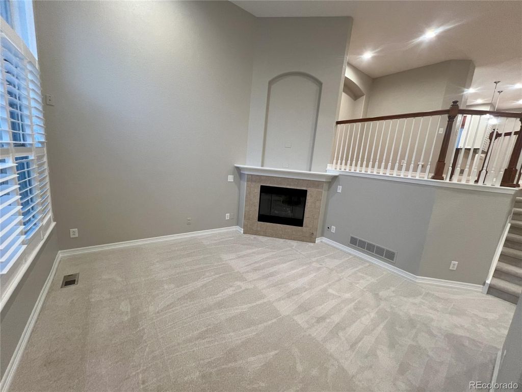 Image 3 of property listing at 9256 Kornbrust Drive, Lone Tree, CO 80124