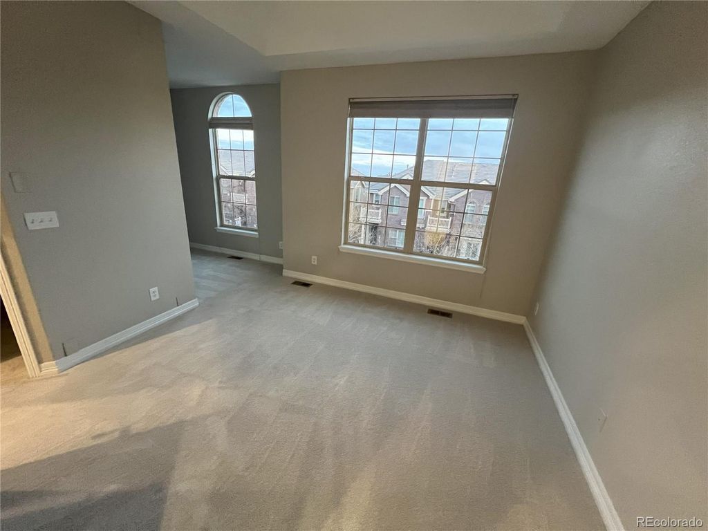 Image 21 of property listing at 9256 Kornbrust Drive, Lone Tree, CO 80124