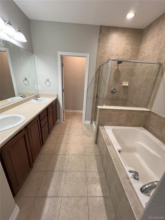 Image 24 of property listing at 9256 Kornbrust Drive, Lone Tree, CO 80124