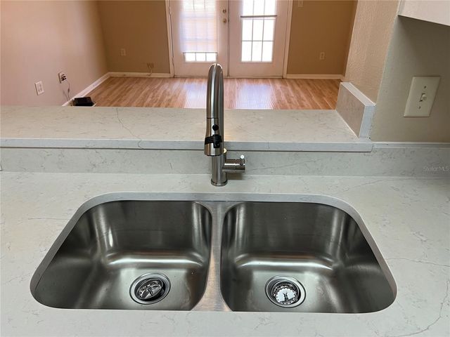 14353 FREDRICKSBURG DRIVE 915, Orlando, FL 32837