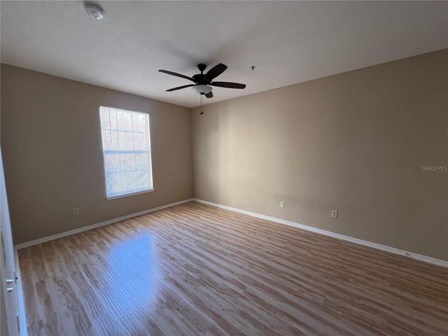 14353 FREDRICKSBURG DRIVE 915, Orlando, FL 32837