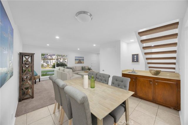 4272 Paseo De Oro, Cypress, CA 90630