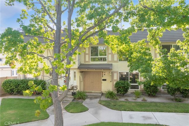 4272 Paseo De Oro, Cypress, CA 90630