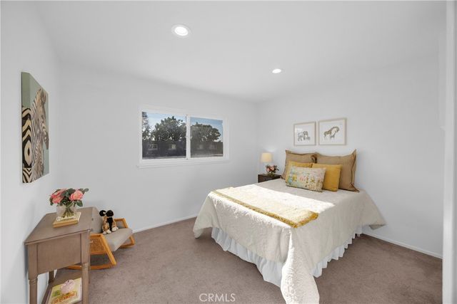 4272 Paseo De Oro, Cypress, CA 90630