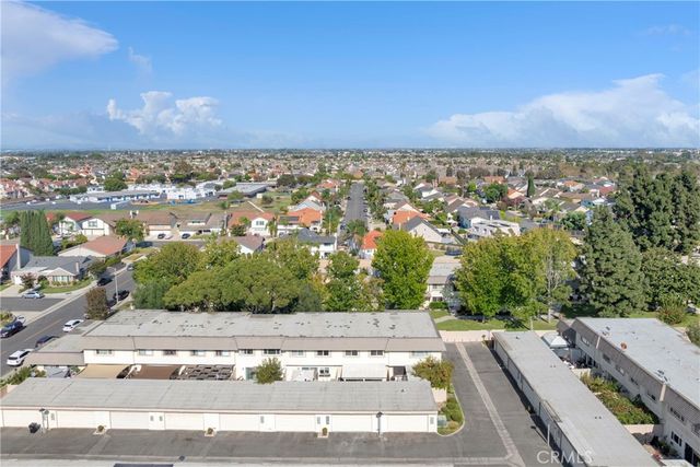 4272 Paseo De Oro, Cypress, CA 90630