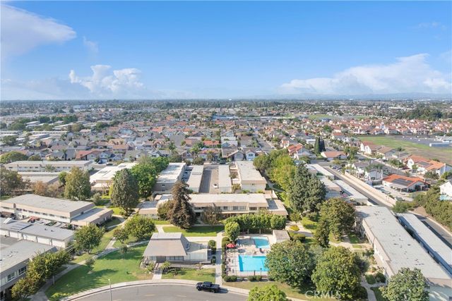 4272 Paseo De Oro, Cypress, CA 90630