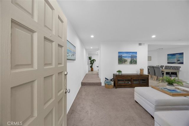 4272 Paseo De Oro, Cypress, CA 90630