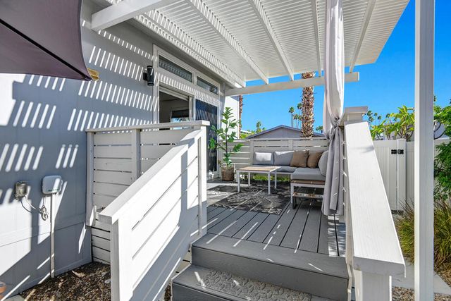 311 Kona Lane, Palm Springs, CA 92264