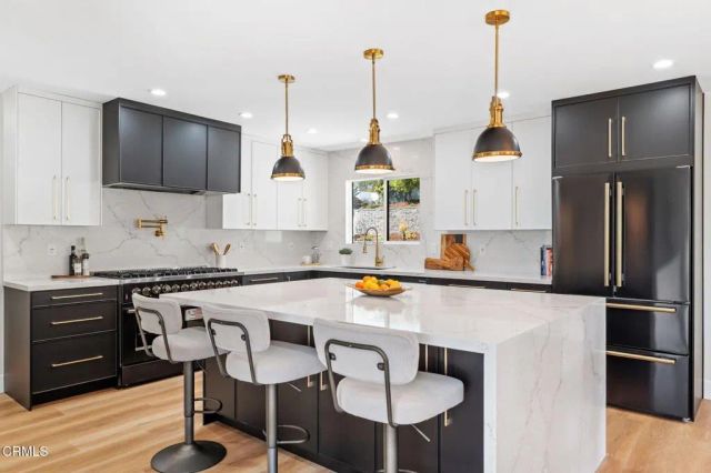 978 Colina Vista, Ventura, CA 93003