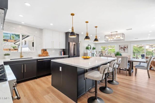 978 Colina Vista, Ventura, CA 93003