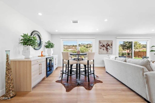 978 Colina Vista, Ventura, CA 93003