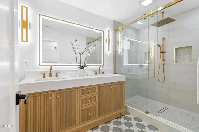 978 Colina Vista, Ventura, CA 93003