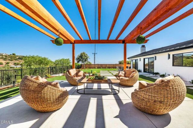 978 Colina Vista, Ventura, CA 93003