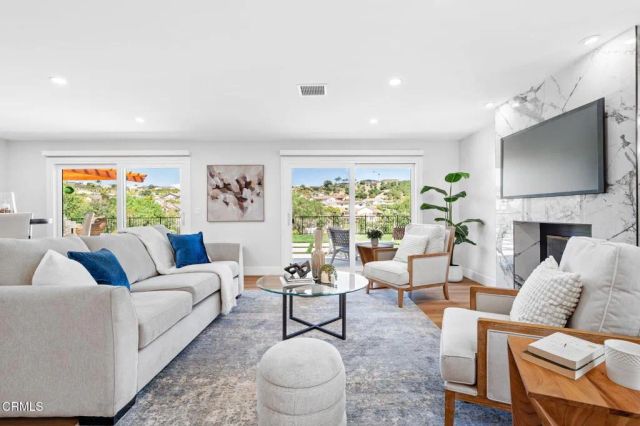 978 Colina Vista, Ventura, CA 93003