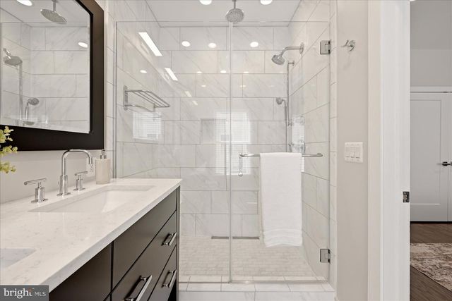 1522 16TH CT N, Arlington, VA 22209