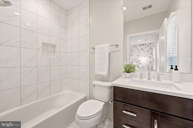 1522 16TH CT N, Arlington, VA 22209