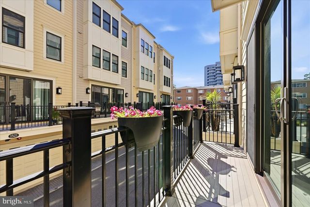 1522 16TH CT N, Arlington, VA 22209