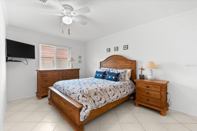 6708 SARASEA CIRCLE 202, Sarasota, FL 34242