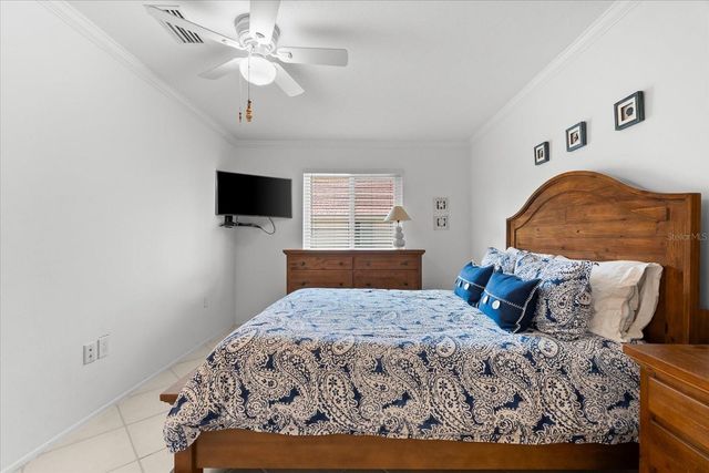 6708 SARASEA CIRCLE 202, Sarasota, FL 34242