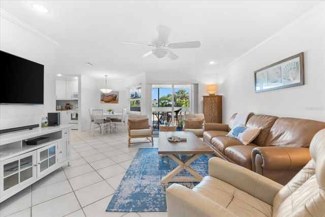 6708 SARASEA CIRCLE 202, Sarasota, FL 34242