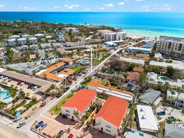 6708 SARASEA CIRCLE 202, Sarasota, FL 34242