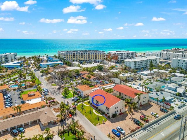 6708 SARASEA CIRCLE 202, Sarasota, FL 34242