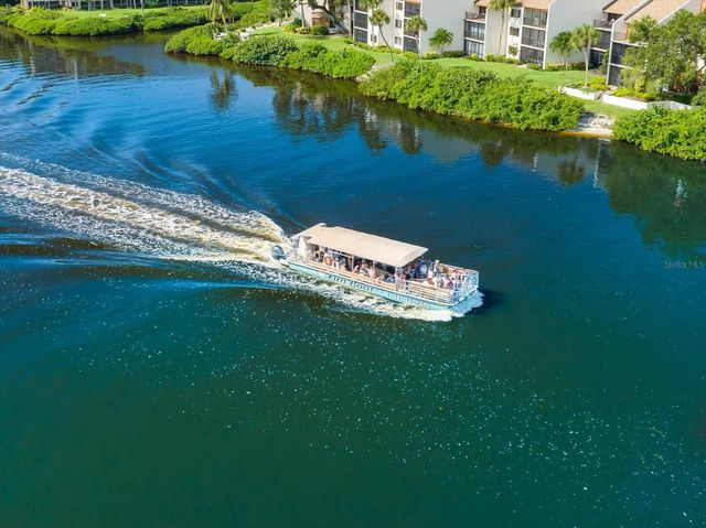 6708 SARASEA CIRCLE 202, Sarasota, FL 34242