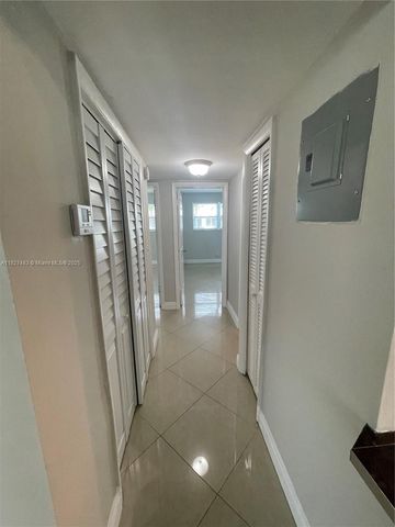 4051 NE 13th Ave 55-3, Oakland Park, FL 33334