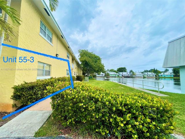 4051 NE 13th Ave 55-3, Oakland Park, FL 33334