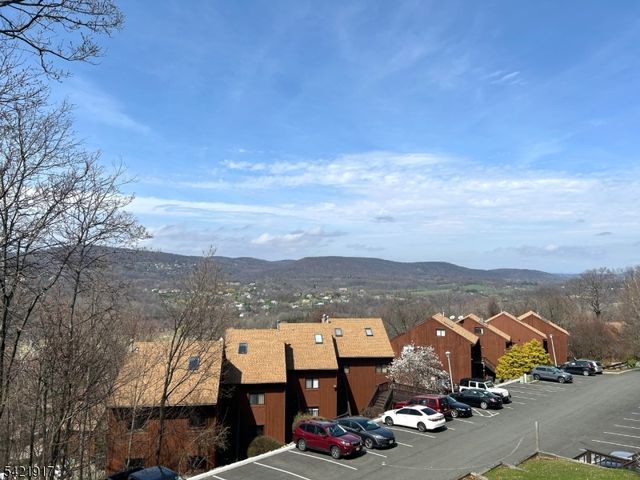 5 Eagles Nest Dr 5, Vernon Twp., NJ 07462