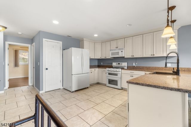 5 Eagles Nest Dr 5, Vernon Twp., NJ 07462
