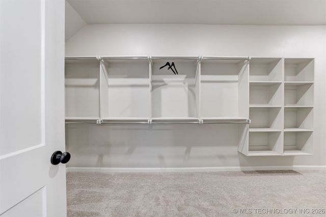 1613 N 72nd Street, Broken Arrow, OK 74014