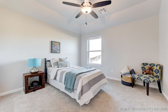 1613 N 72nd Street, Broken Arrow, OK 74014