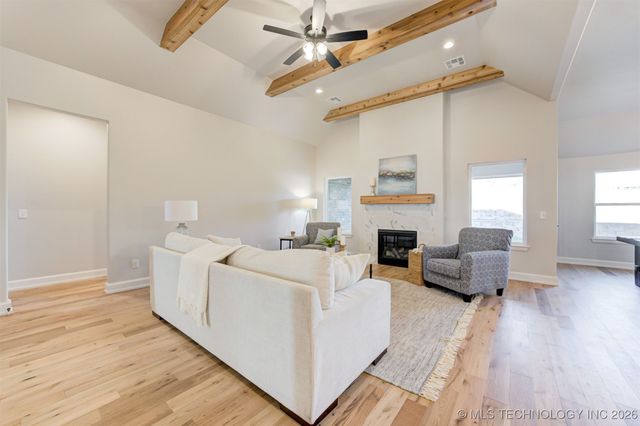 1613 N 72nd Street, Broken Arrow, OK 74014