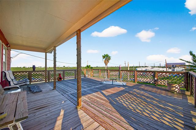 1870 Hall Road, Sargent, TX 77414