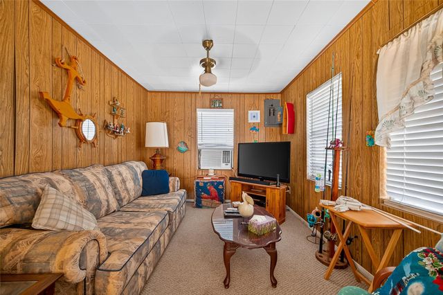 1870 Hall Road, Sargent, TX 77414