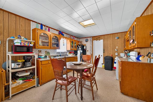 1870 Hall Road, Sargent, TX 77414