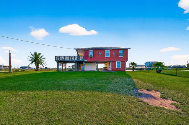 1870 Hall Road, Sargent, TX 77414