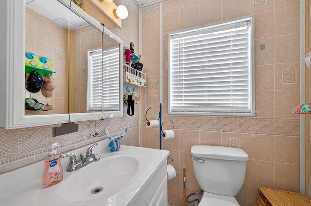 1870 Hall Road, Sargent, TX 77414