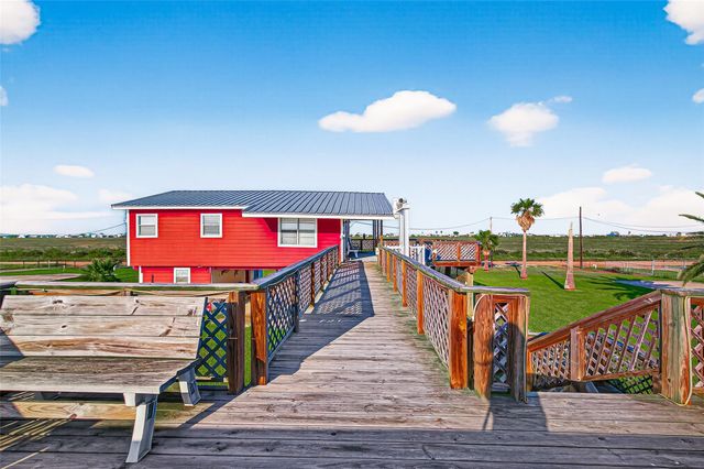 1870 Hall Road, Sargent, TX 77414