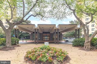 5225 POOKS HILL RD #607S, Bethesda, MD 20814