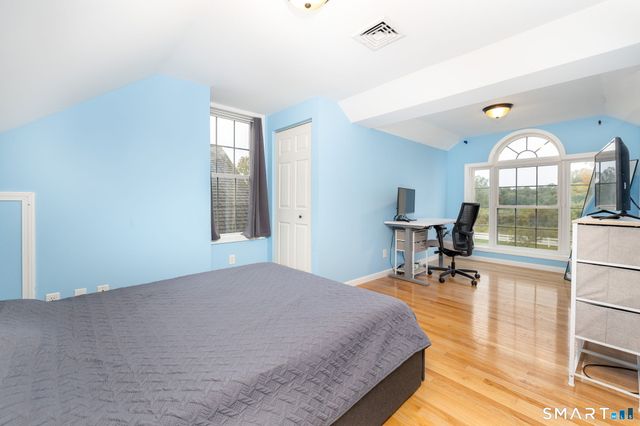 9 Oak Farm Drive, Colchester, CT 06415