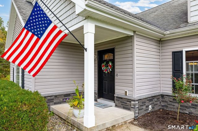 9 Oak Farm Drive, Colchester, CT 06415