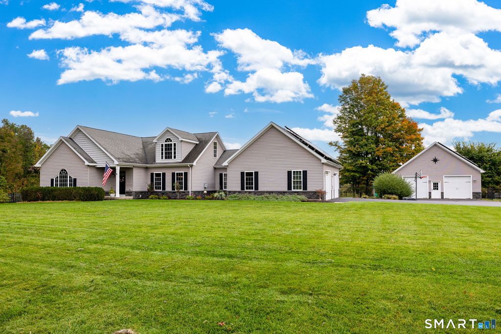 9 Oak Farm Drive, Colchester, CT 06415